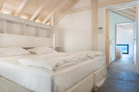 attic bedroom