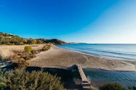 almyros beach