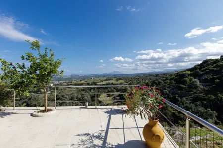  bedroom balcony