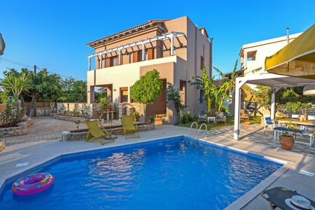 Stylish Vacation Villa Camellia at Atsipopoulo