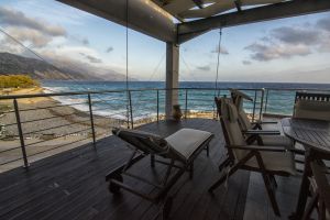 Sentir la Brise de la Mer depuis l'Appartement Gonis au Sud de la Crète
