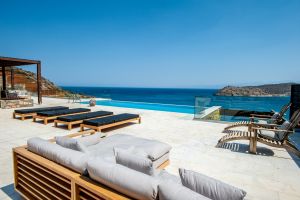 Премия Design Villa Dimitra с видом на океан, недалеко от Элунды