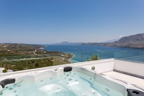 jacuzzi and views