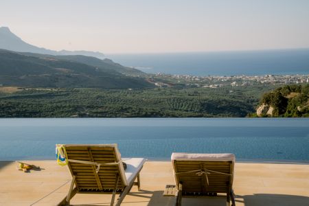  pool with view