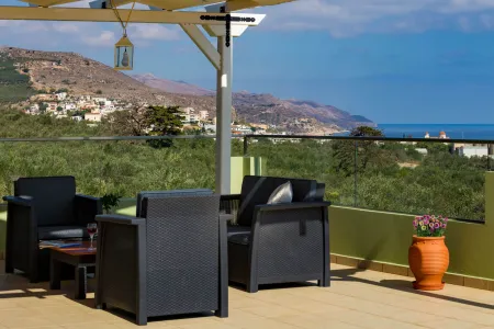  bedroom balcony