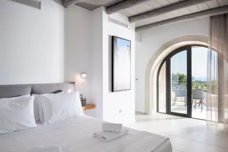   double bedroom balcony door