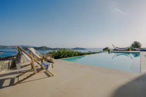 5-Star Holiday Villa One, Luxury Greek Island Style, Infinity Pool & Lagoon Panorama