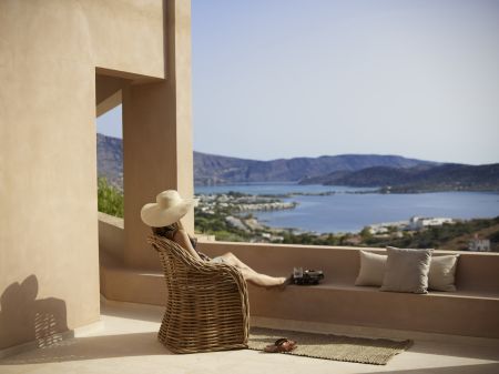  bedroom balcony