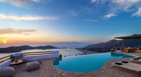  infinity pool