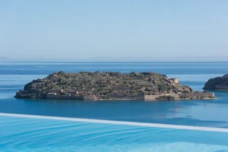  spinalonga island