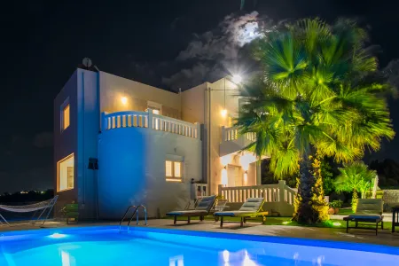  villa exterior night