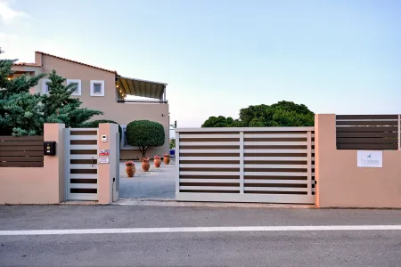  villa entrance