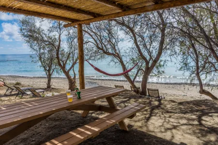  beach dining area