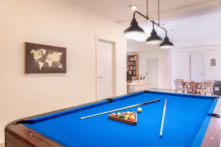  Pool table