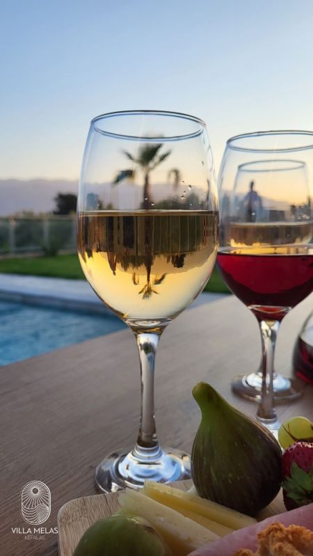  wine by the pool
