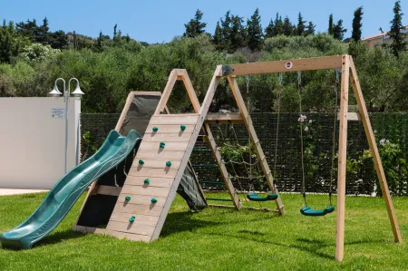  kids playground