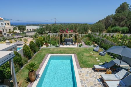  Pool view