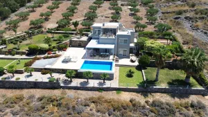 Villa Tholos avec piscine privée et vue imprenable sur la mer