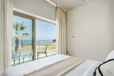  Bedroom seaview