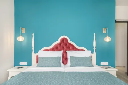  Double bedroom