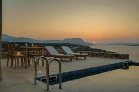  private bedroom pool