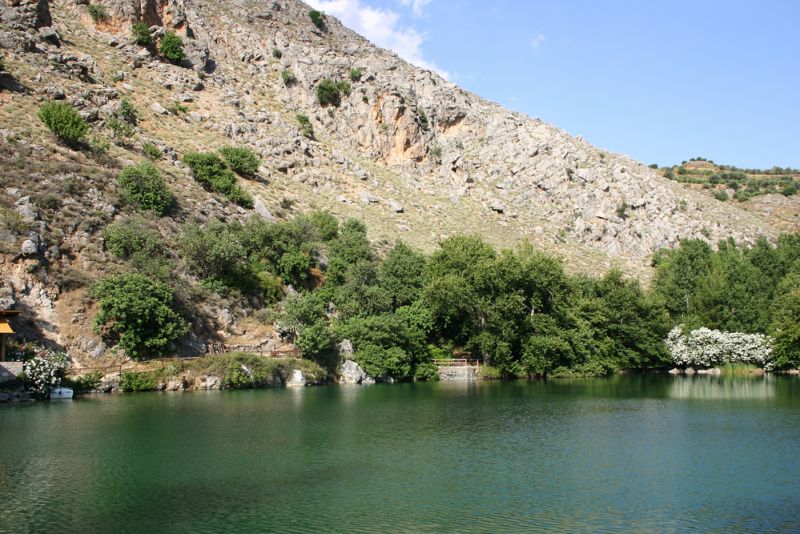 Озеро Зарос